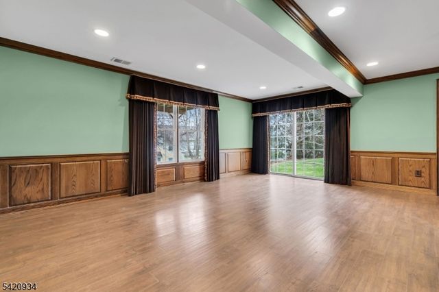 17 Bedford Dr, Bernards Twp., NJ 07920