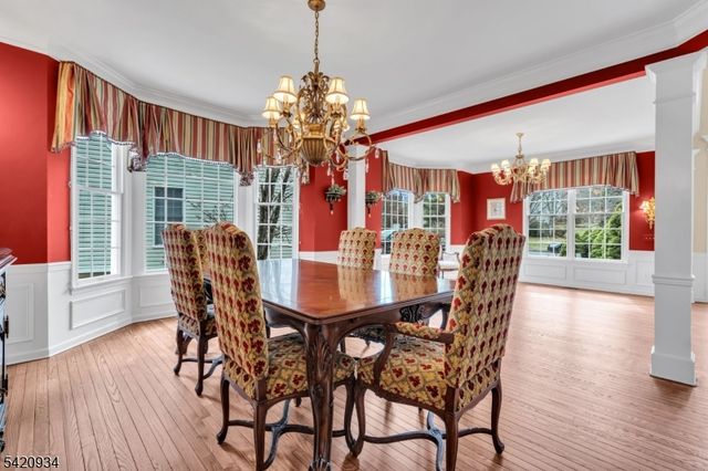 17 Bedford Dr, Bernards Twp., NJ 07920