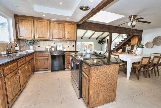2344 24th Ave, Sacramento, CA 95822