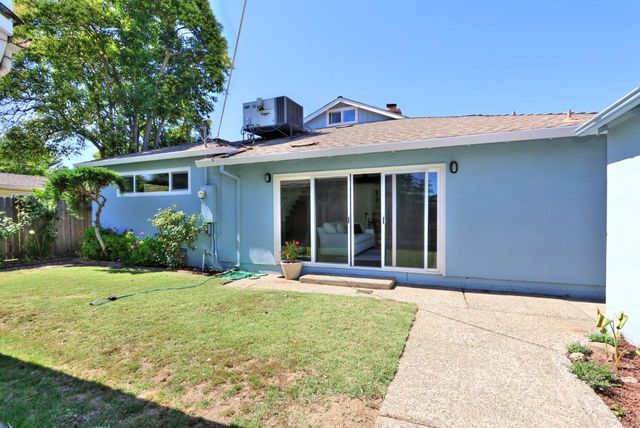 2344 24th Ave, Sacramento, CA 95822