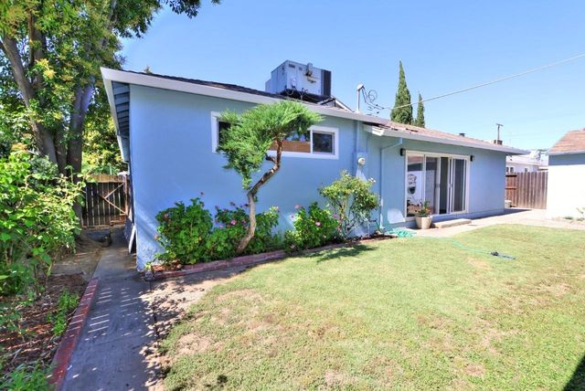 2344 24th Ave, Sacramento, CA 95822