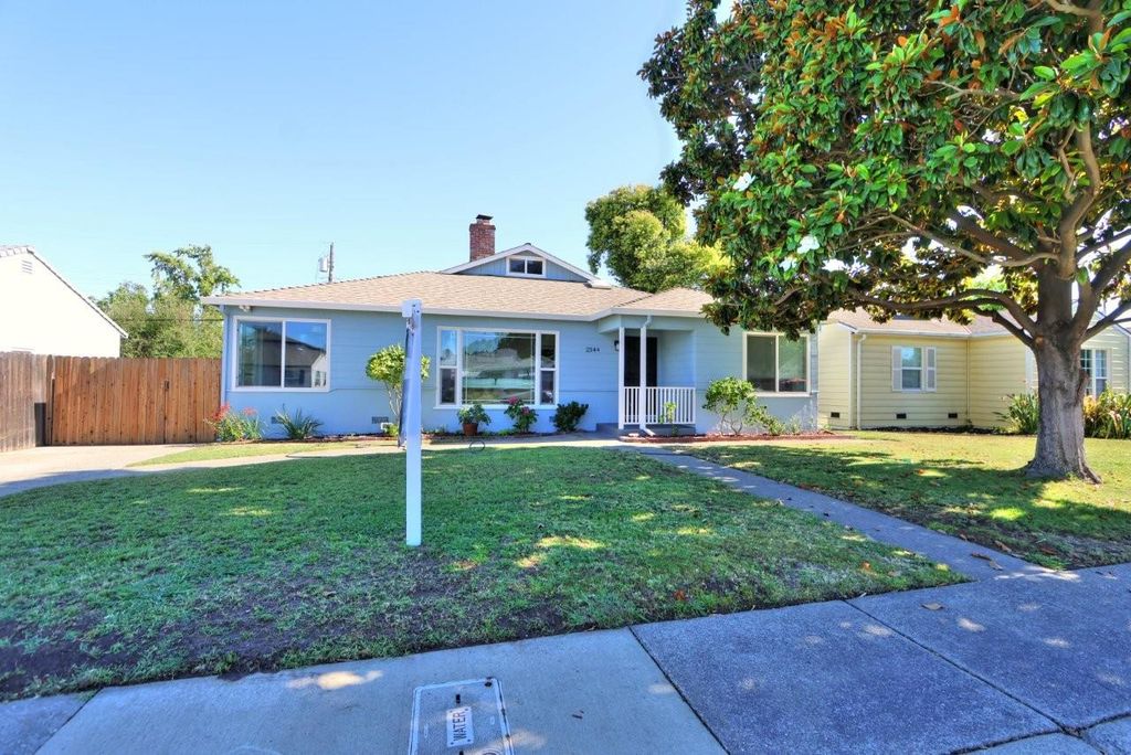 2344 24th Ave, Sacramento, CA 95822