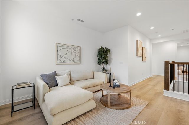 20657 Walnut Circle, Porter Ranch, CA 91326