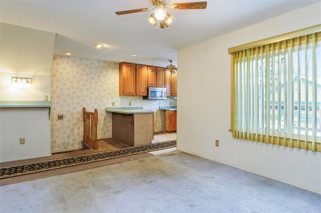 67 Harwick Road, Irondequoit, NY 14609