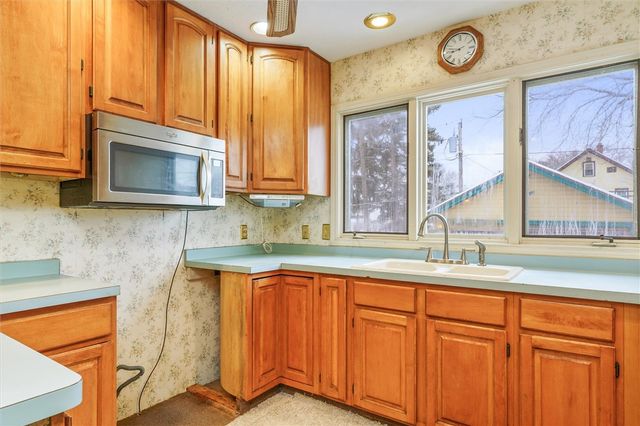 67 Harwick Road, Irondequoit, NY 14609