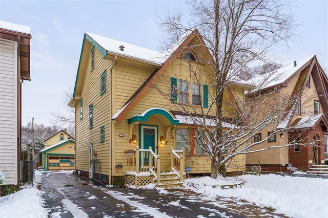 67 Harwick Road, Irondequoit, NY 14609