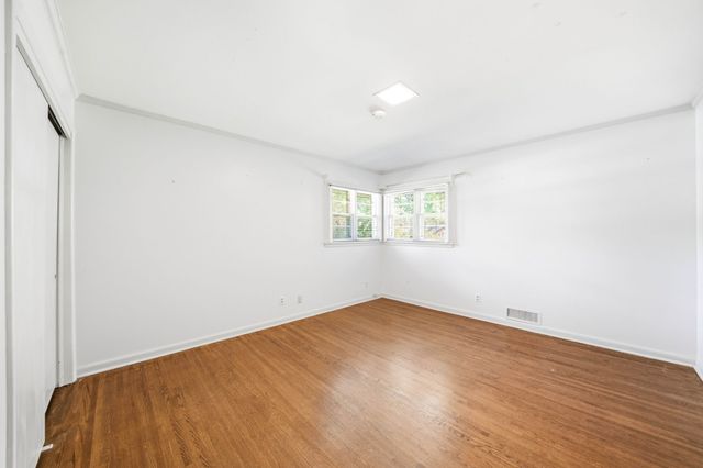 1209 Wilson Ave, Tullahoma, TN 37388