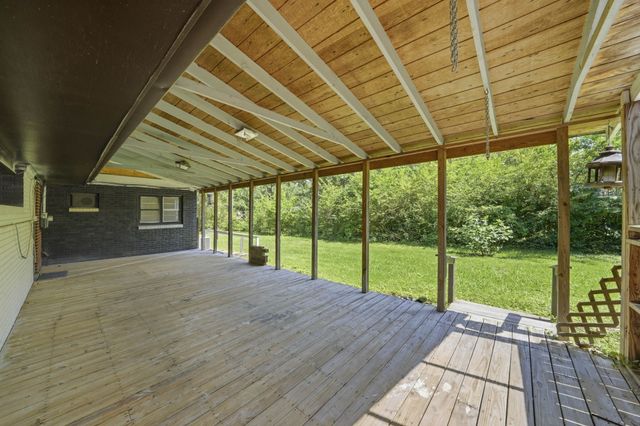 1209 Wilson Ave, Tullahoma, TN 37388