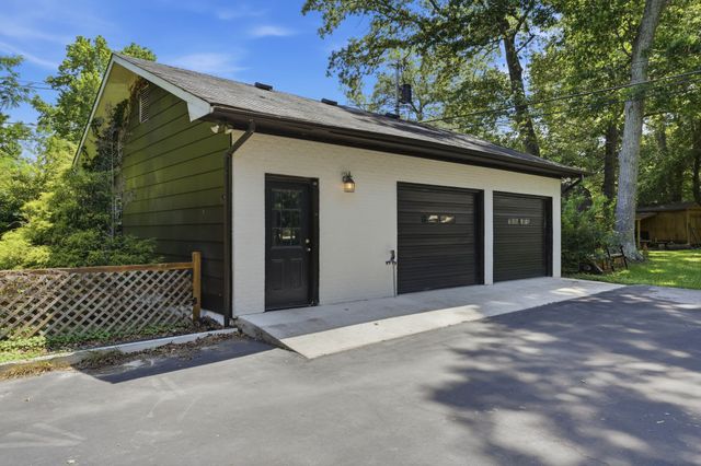 1209 Wilson Ave, Tullahoma, TN 37388