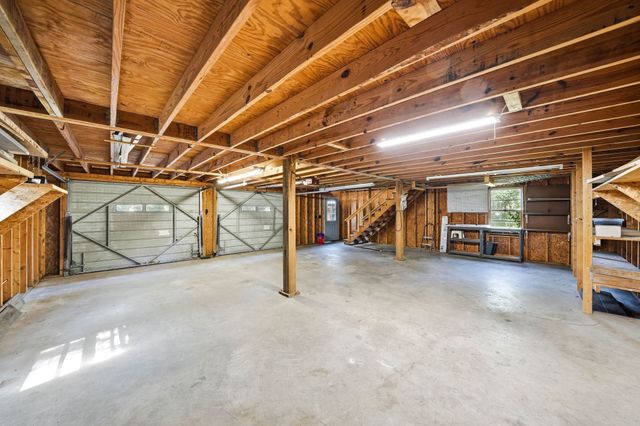 1209 Wilson Ave, Tullahoma, TN 37388