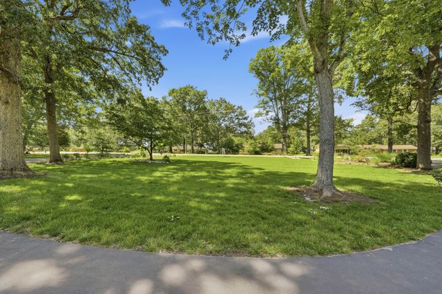 1209 Wilson Ave, Tullahoma, TN 37388