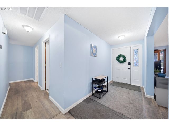 2107 Ne 94TH St, Vancouver, WA 98665