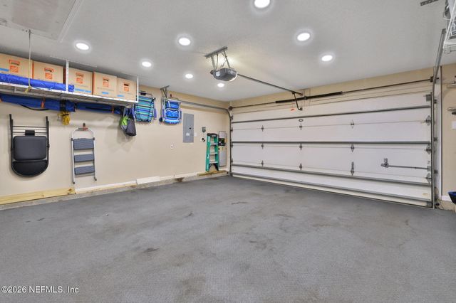 840 PUTTERS GREEN Way N, Jacksonville, FL 32259