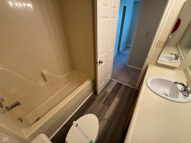 11329 Bremerton Circle, Indianapolis, IN 46229