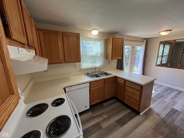 11329 Bremerton Circle, Indianapolis, IN 46229