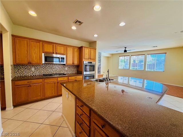 906 Armandito Drive, Las Vegas, NV 89138