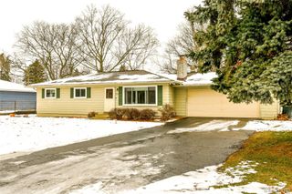 884 Eugene Drive, Oxford Charter Township, MI 48371