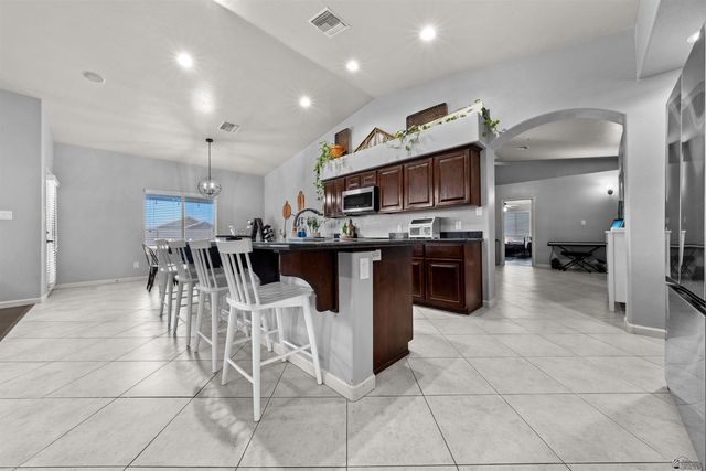 6194 E 46 LN, Yuma, AZ 85365