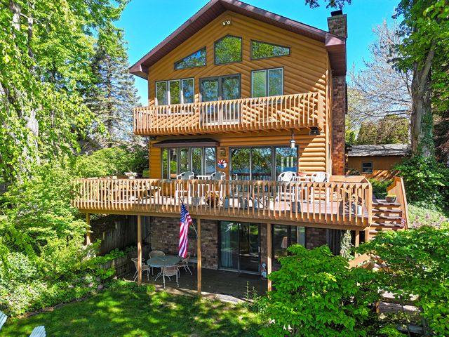 94579 County Road 690, Dowagiac, MI 49047