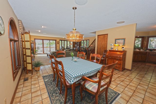 94579 County Road 690, Dowagiac, MI 49047