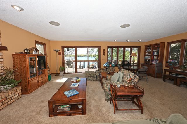 94579 County Road 690, Dowagiac, MI 49047