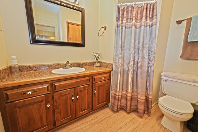 94579 County Road 690, Dowagiac, MI 49047