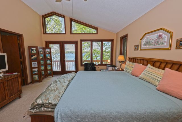 94579 County Road 690, Dowagiac, MI 49047