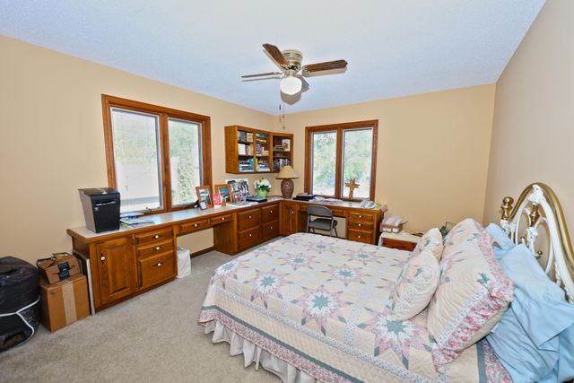 94579 County Road 690, Dowagiac, MI 49047