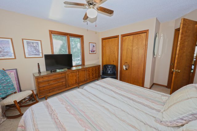 94579 County Road 690, Dowagiac, MI 49047