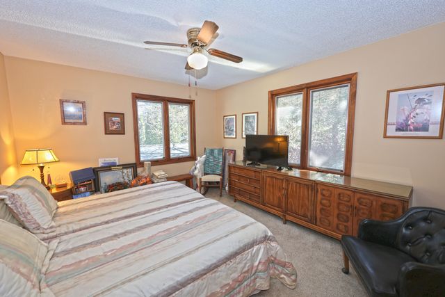 94579 County Road 690, Dowagiac, MI 49047