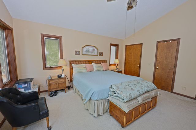 94579 County Road 690, Dowagiac, MI 49047