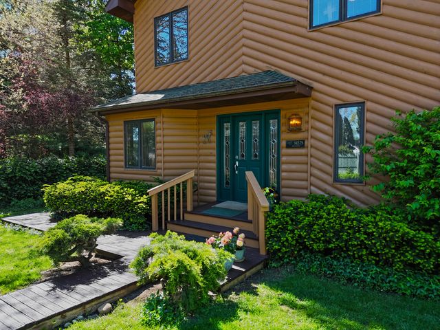 94579 County Road 690, Dowagiac, MI 49047