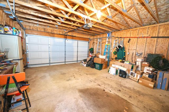 94579 County Road 690, Dowagiac, MI 49047