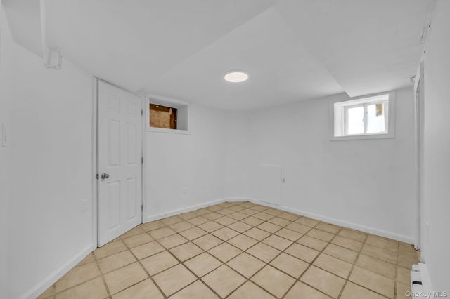 38 Trinity Place, New Rochelle, NY 10805