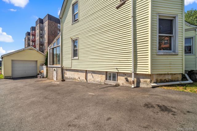 38 Trinity Place, New Rochelle, NY 10805