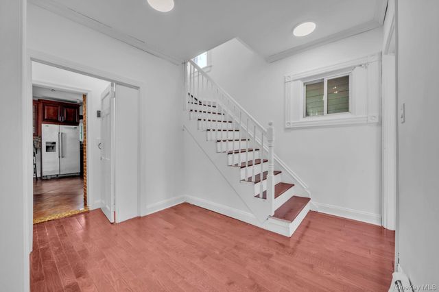 38 Trinity Place, New Rochelle, NY 10805