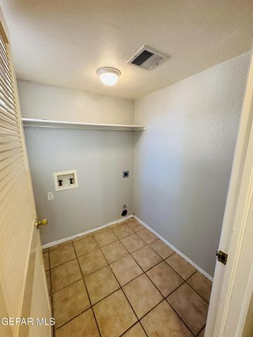 1449 Sara Danielle Place, El Paso, TX 79936