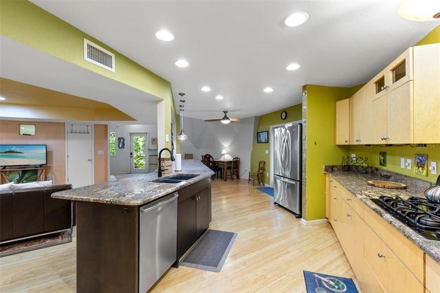 5787 & 5789 N APOPKA VINELAND ROAD, Orlando, FL 32818