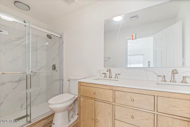 5645 W MESCAL Street, Glendale, AZ 85304