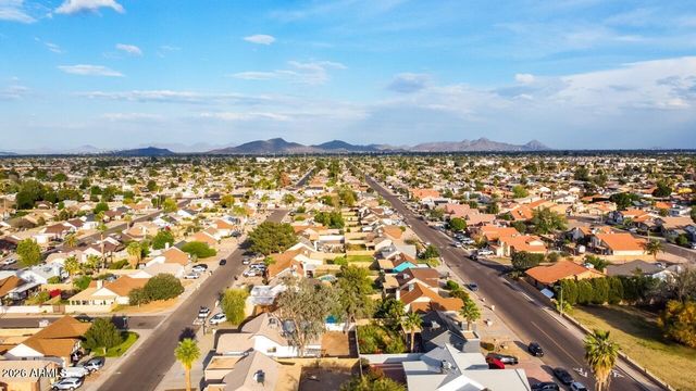 5645 W MESCAL Street, Glendale, AZ 85304