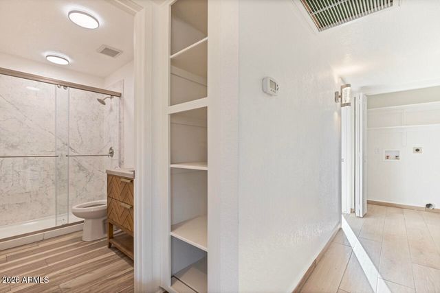 5645 W MESCAL Street, Glendale, AZ 85304