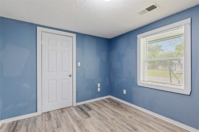 621 Fisher Street, New Waverly, TX 77358