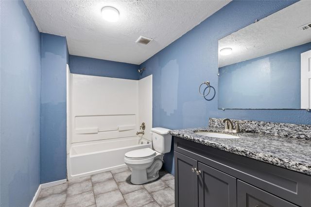 621 Fisher Street, New Waverly, TX 77358