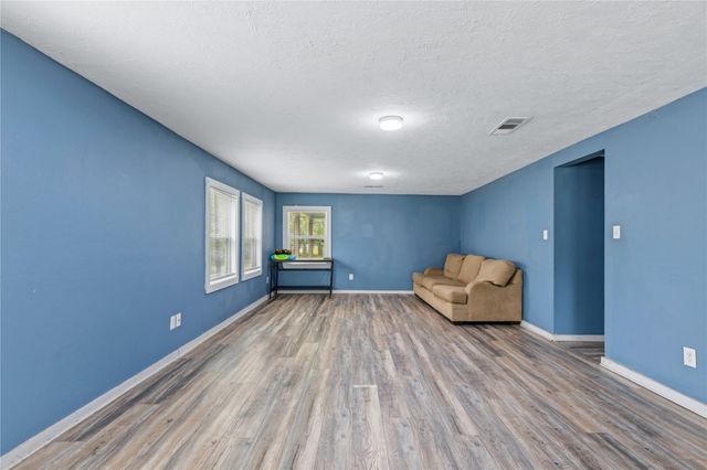 621 Fisher Street, New Waverly, TX 77358
