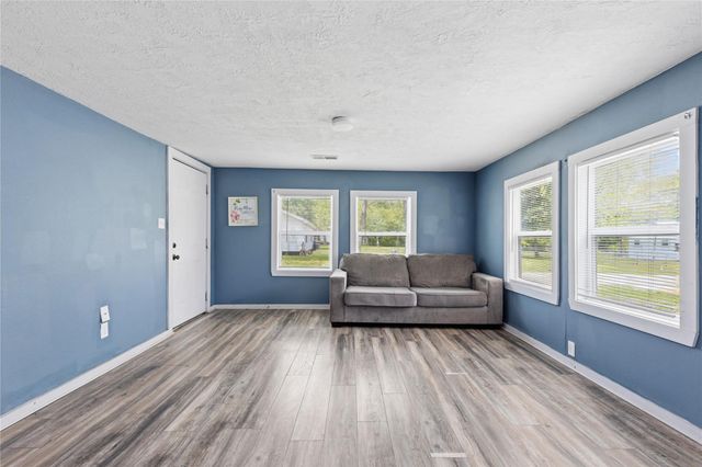 621 Fisher Street, New Waverly, TX 77358
