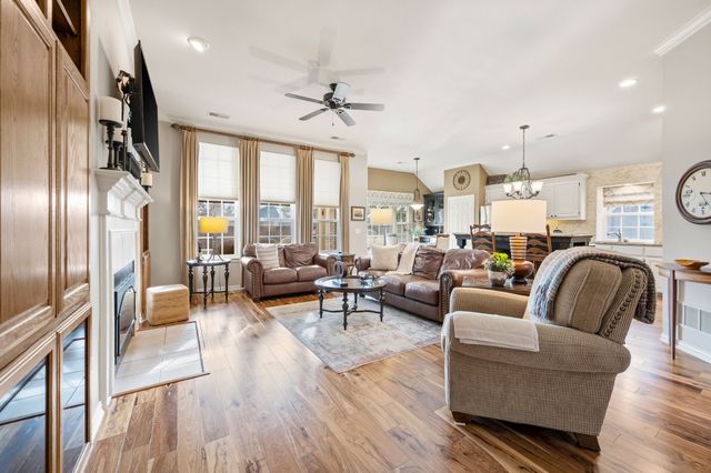 2640 Wickersham Court, Grapevine, TX 76051