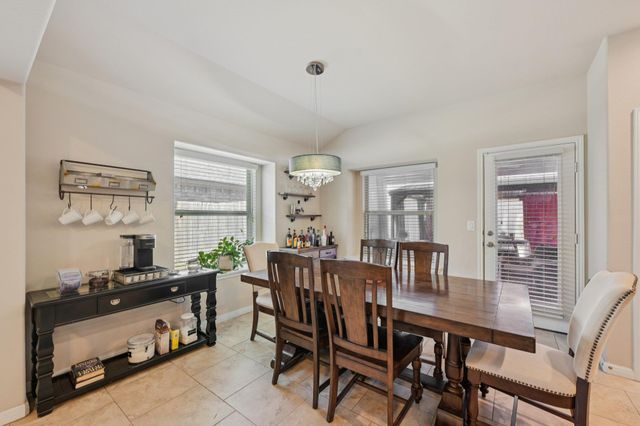 505 Buttermilk LN, Leander, TX 78641