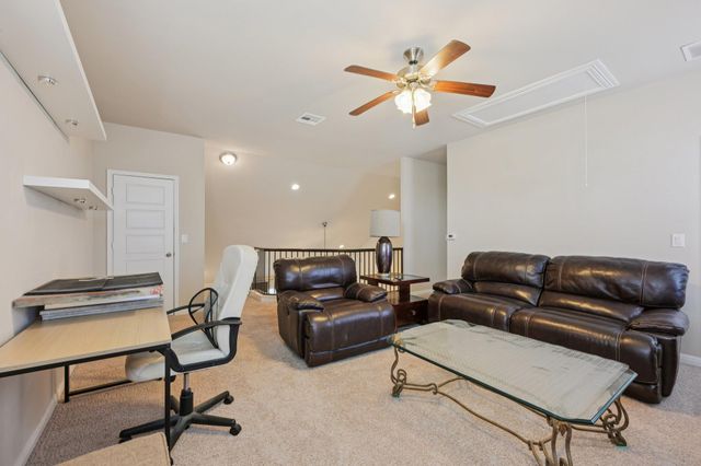 505 Buttermilk LN, Leander, TX 78641