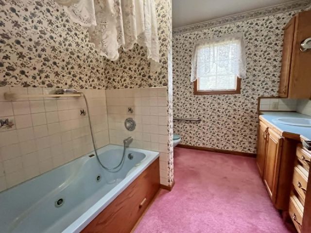 8491 W Awayin Hills Drive, Benona Twp, MI 49446