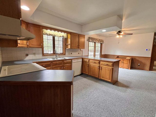 8491 W Awayin Hills Drive, Benona Twp, MI 49446